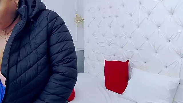 RavishingJenna Chat XXX live