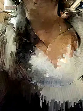 misshot_02 élő XXX-chatje