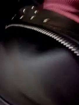 Chat +18 de -Mia1 ao vivo