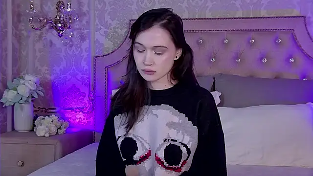 Chat +18 de Heather_Ivy ao vivo