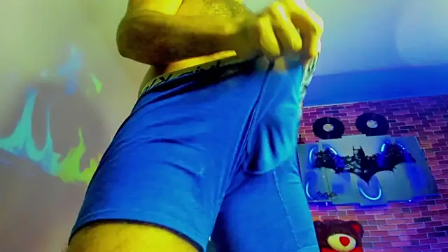 Chat +18 de William_cornelius ao vivo