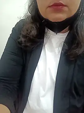 Онлайн чат XXX piryasharma005