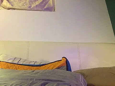 XXX chat uživo modela Pilote19