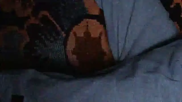 Show webcam de cumloverboyxx69