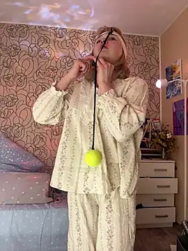 KeLsi_MoRRoe_ Adlı Modelin Canlı XXX Sohbeti