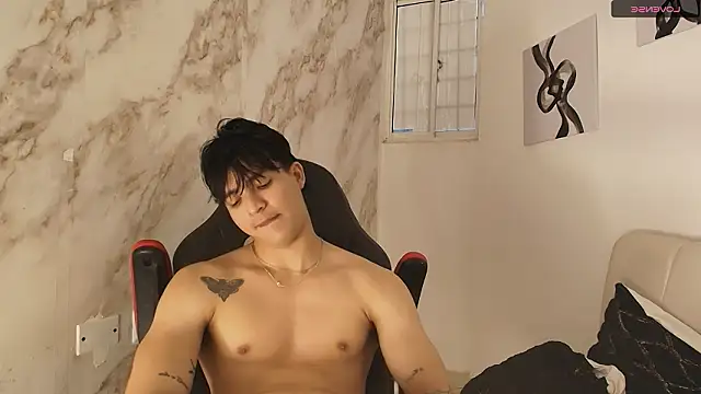 toji_luxxerのウェブカメラショー