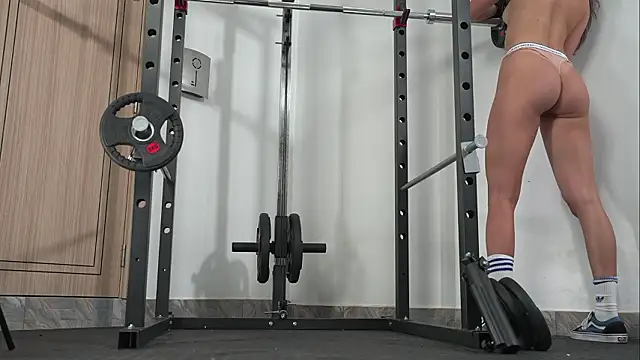 Chat +18 de LIttle_Rina_ ao vivo