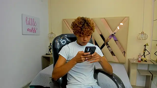 Show webcam de Anyelo_Twink