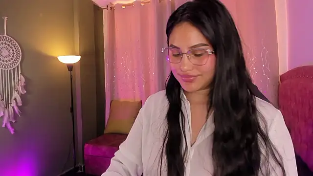 Chat XXX en directo de Little_Ivy