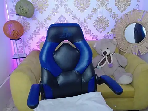 Aliss_m – Naživo XXX chat