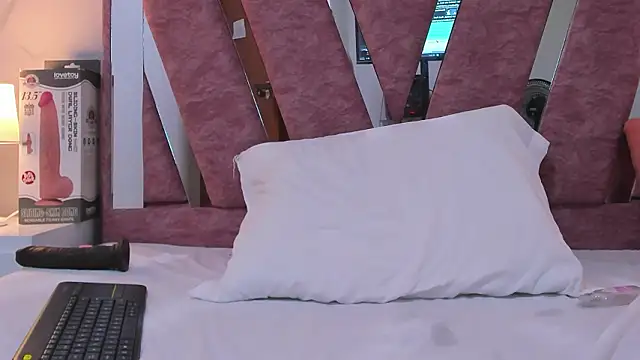 Wonderkloe_ Live XXX Chat