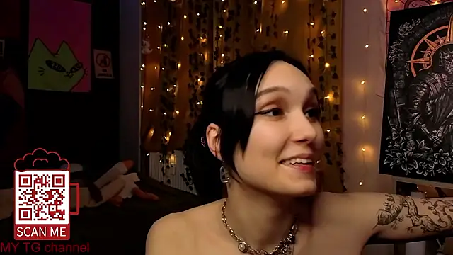 Chatroom XXX en direct de Aurisinst