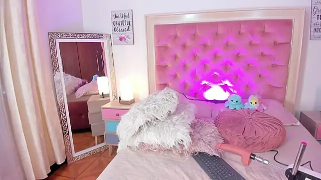 Chat XXX en directo de AllisonAdams_