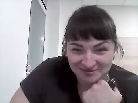 AllinaKis – Naživo XXX chat