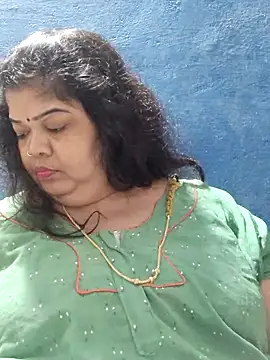 tamilthanushri's Webcam Show