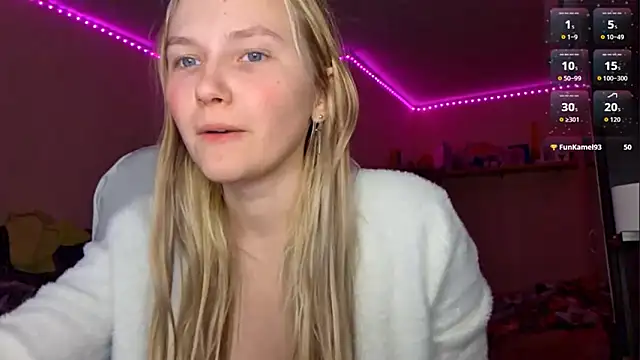 KarinRobertson live XXX chat