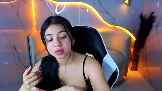 دردشة Sofi_Adams_Tx الجنسية المباشرة