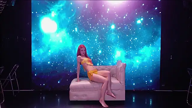 G-Velvet webkamerás műsora