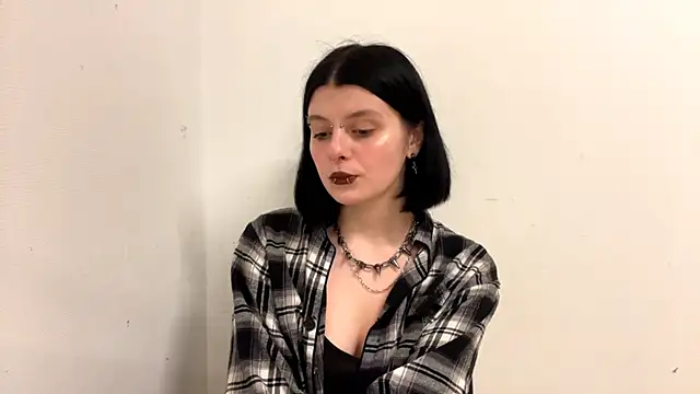 MisAlise: онлайн-секс-чат