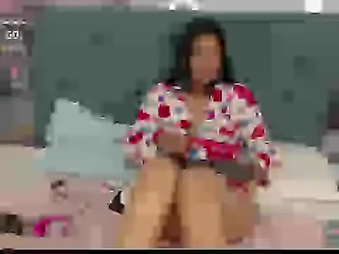 RoseeLuna's Live XXX Chat