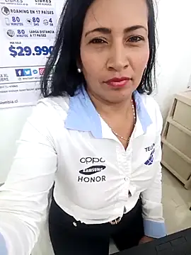 PAULA20-'s Live XXX Chat