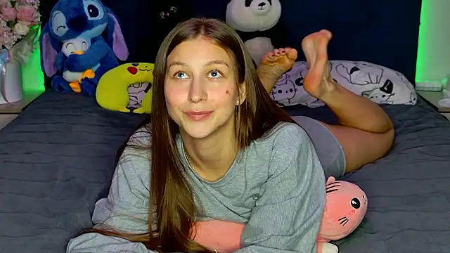 MissEmilyMiller live XXX chat