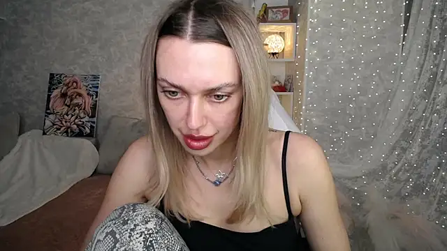 NickyAdamidi Live XXX Chat