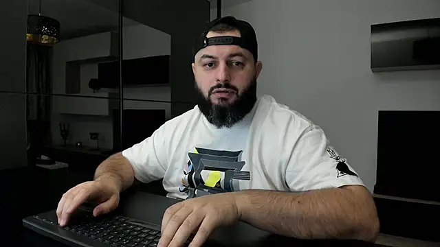 DravenPeakのライブXXXチャット