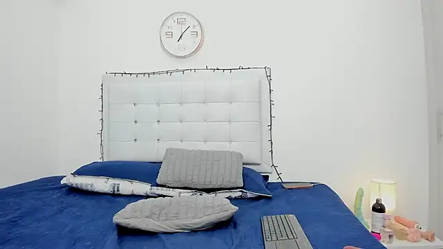 Sofia_Blosom élő XXX-chatje