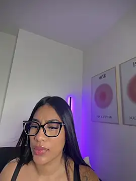 Sara_mocca_'s Live XXX Chat