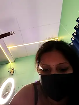 noty_girl2's Webcam Show