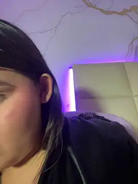 دردشة Lia_sexx الجنسية المباشرة