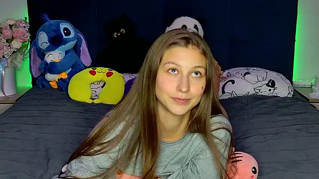 دردشة MissEmilyMiller الجنسية المباشرة