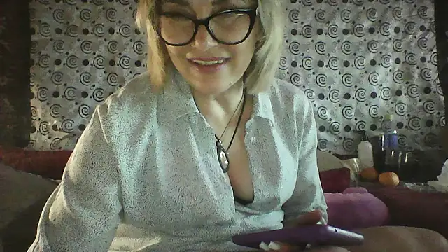 Lia_Ray: απευθείας συνομιλία ΧΧΧ