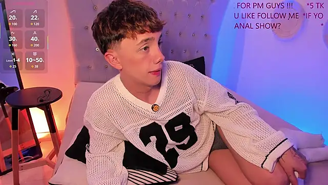 Tomy_Rox Live XXX-chat