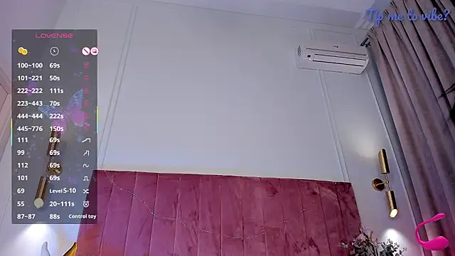 Mayzzieのウェブカメラショー