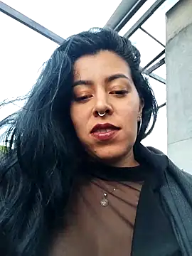 Luianna: онлайн-секс-чат