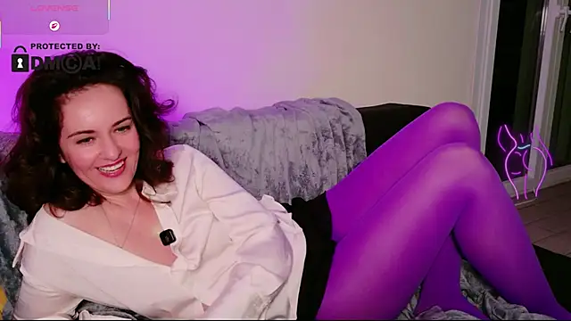 دردشة Witch_in_Velvet الجنسية المباشرة