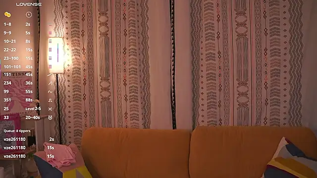 CarmaOlen: онлайн-секс-чат