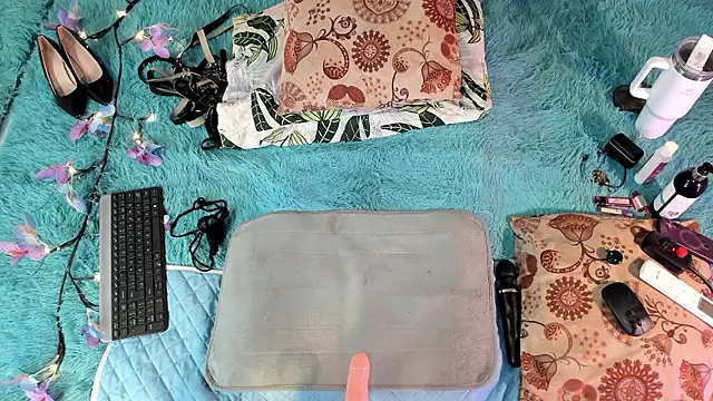 Eilin_clio Adlı Modelin Canlı XXX Sohbeti