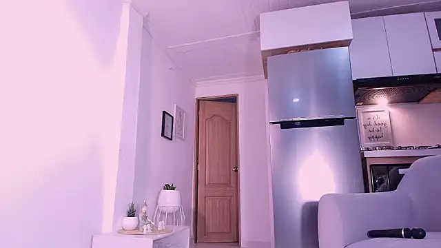 دردشة DannaHyde الجنسية المباشرة