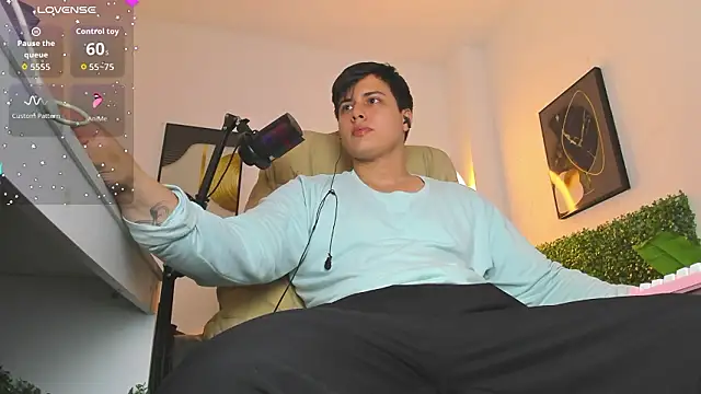 Show de Thom_Ohtani na webcam