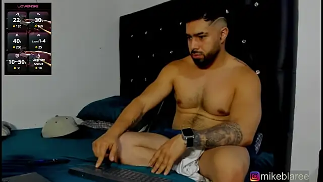 mikeblaree Chat XXX live