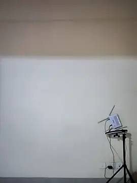 Love_heartss' Webcam Show