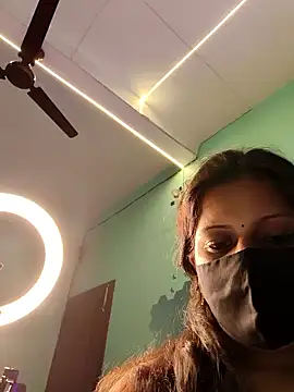 Pokazy przed kamerką – noty_girl2