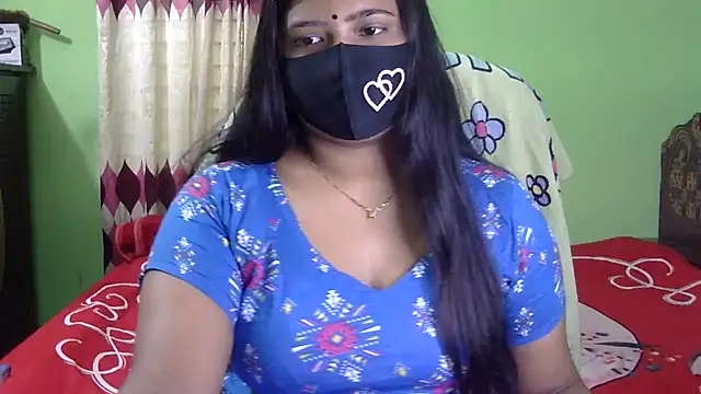 BengaliQueenStar Chat XXX in diretta