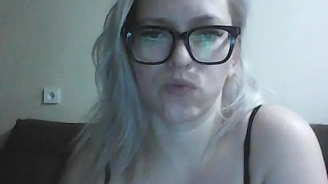 Chat XXX en directo de Dolce_Tempt