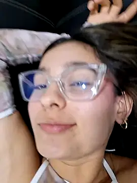 Chat XXX Live Ary-18