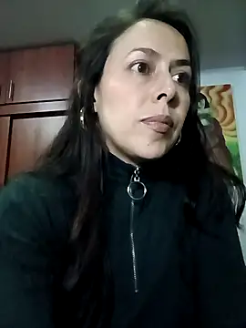 salomee Live XXX-chat