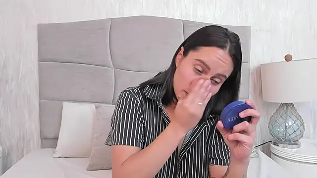 Živý XXX chat Naomii_BDSM